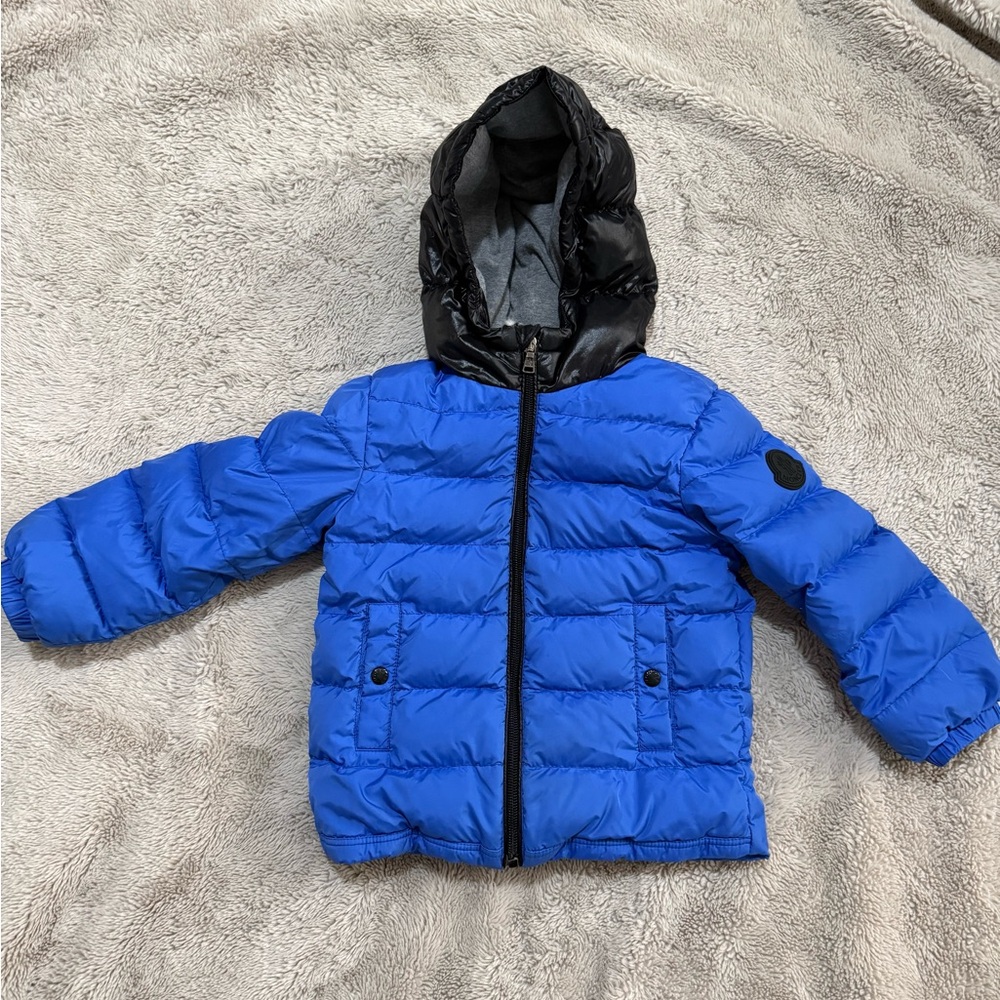 Moncler toddler down puffer jacket in a beautiful bright blue with black hood